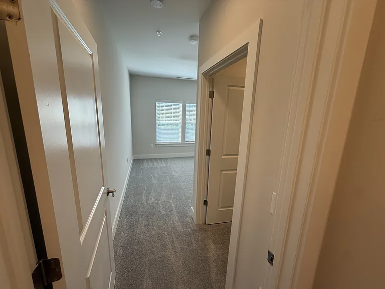 The Crest at Oakwood — Photo 121