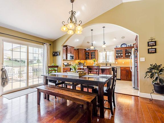 5th image of 1017 Lobdell Dr