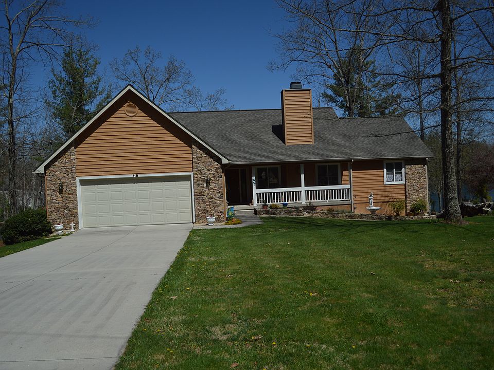 119 Spring Lake Dr