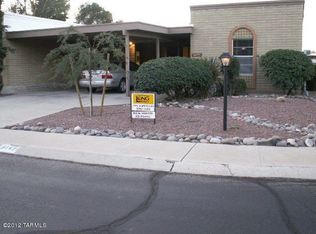 8142 E Renaud Ln, Tucson, AZ 85710