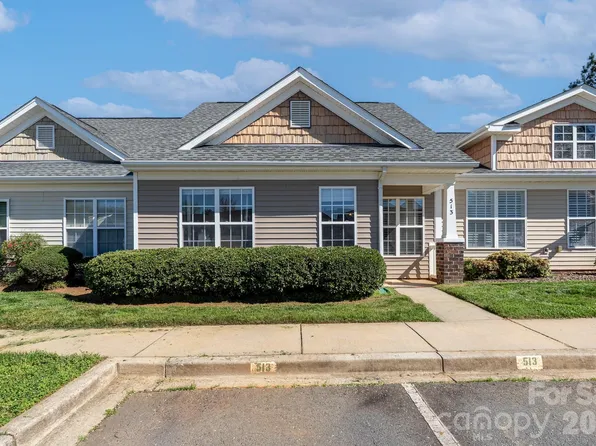 513 Fenton Pl, Rock Hill, SC 29732