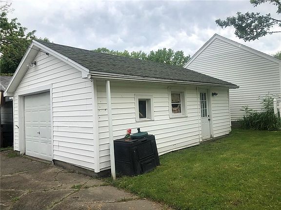 3rd image of 424 Franklin Ave
