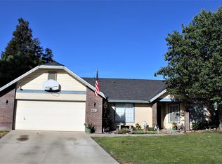 601 Balmayne Pl, Porterville, CA 93257