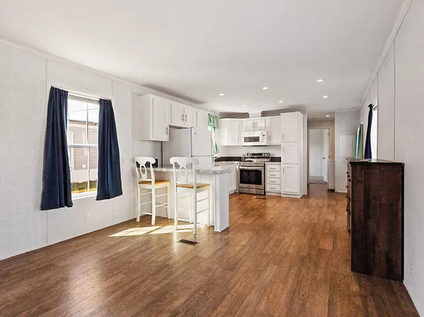 26 Lynch Street, Brunswick, ME 04011