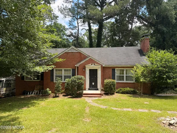 1791 Waverland Dr, Macon, GA 31211