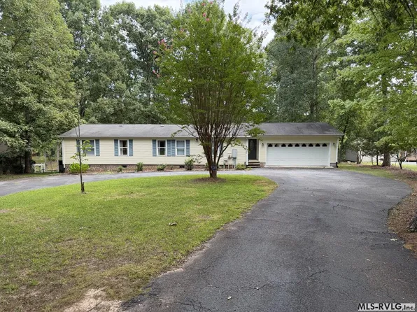 217 Hunters Creek Rd, Littleton, NC 27850