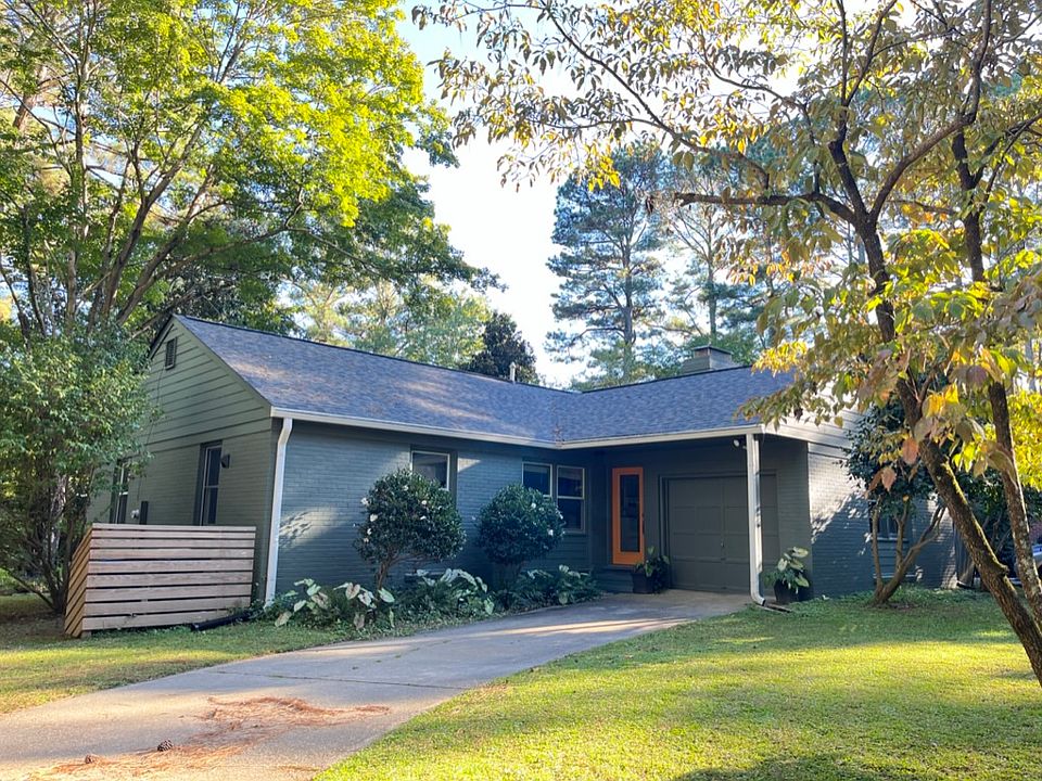 1st image of 140 Berkeley Ln