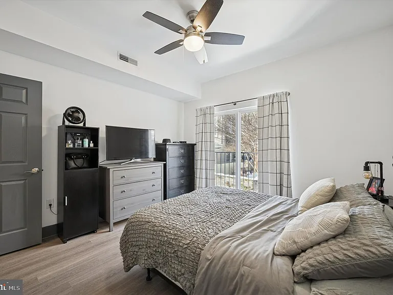 124 Levering St #26-2A — Photo 8