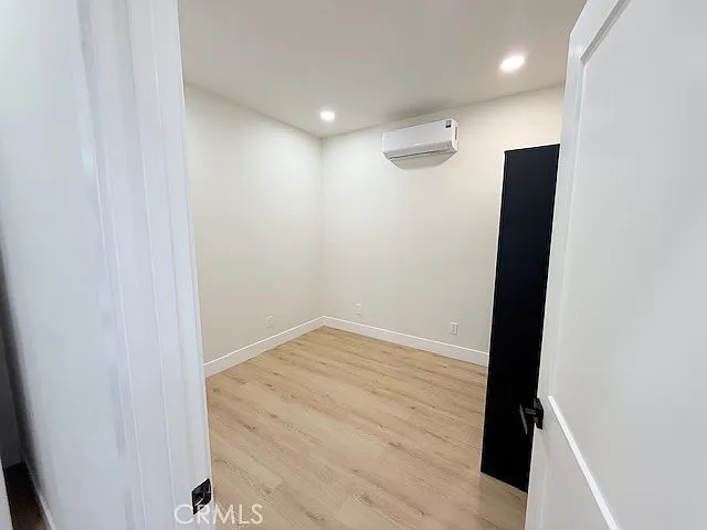 5646 Andasol Ave — Photo 13
