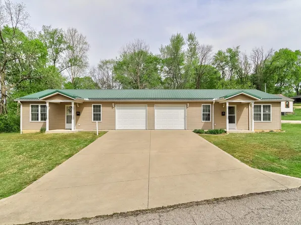 308 & 310 E Spruce St, Petersburg, IN 47567