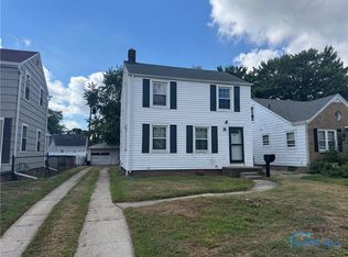 3015 Schneider Rd, Toledo, OH 43614