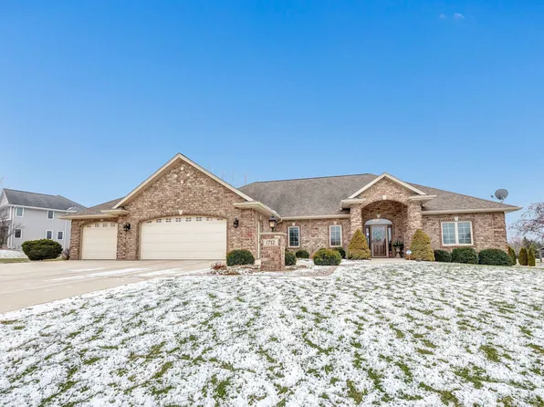 1712 Spring Hills Ln, De Pere, WI 54115
