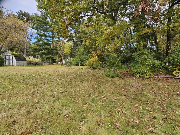 1437 Lawndale Ave, Niles, MI 49120