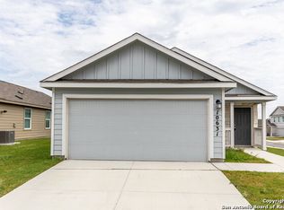 10631 McClintock Dr, Converse, TX 78109