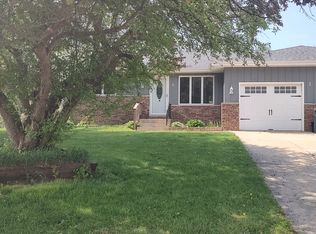 321 Jodi Ln #A, Valparaiso, IN 46385