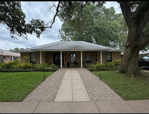 1167 Aurora Pl — Photo 1