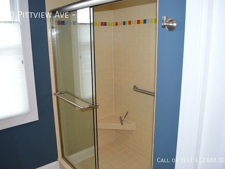 2460 Pittview Ave #2 — Photo 12