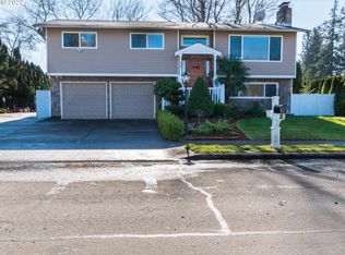 428 SW 19th Pl, Troutdale, OR 97060