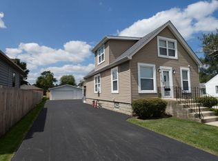 1219 Oakland Ave, Joliet, IL 60435