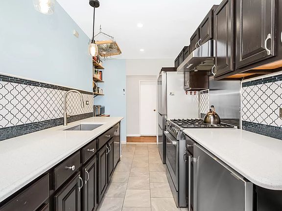 2nd image of 3901 Independence Ave APT 5G