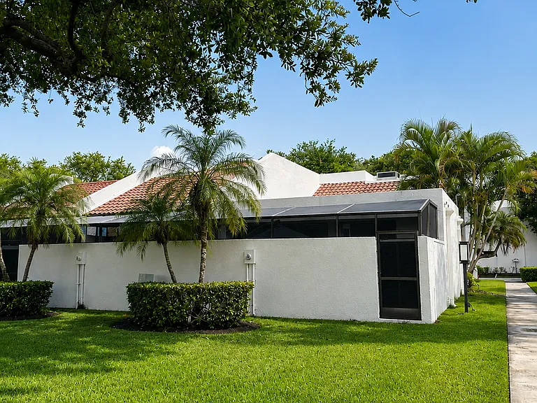 8701 SW 81st Ct — Photo 22
