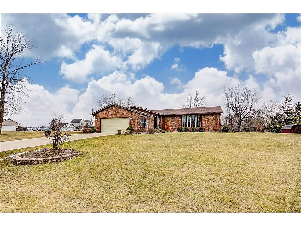 3980 Saint James Ct photo 1