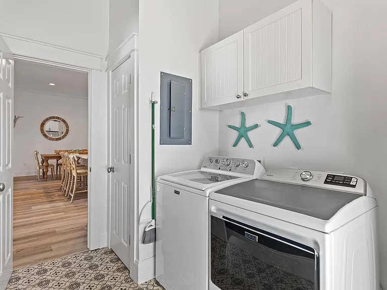Laundry Room Cabinet
