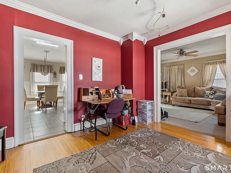 27 Windsor Ave #2 — Photo 10