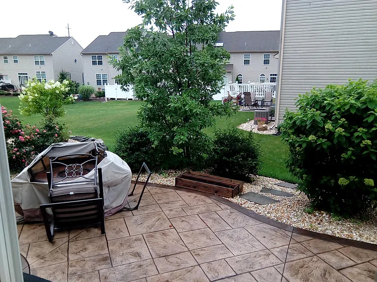 261 Milkweed Dr — Photo 10