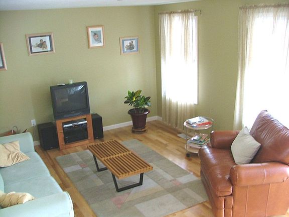 Living Room-2