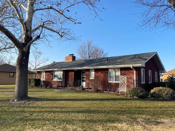 2525 Quivira Ave, Great Bend, KS 67530