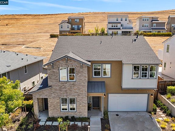 2nd image of 4252 Oak Knoll Dr