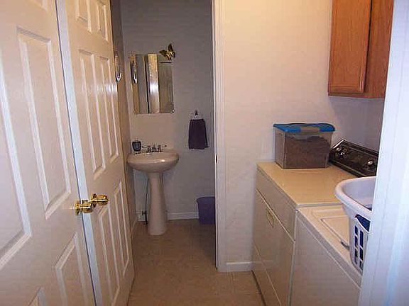 4th image of 2456 Brett Allan Ln