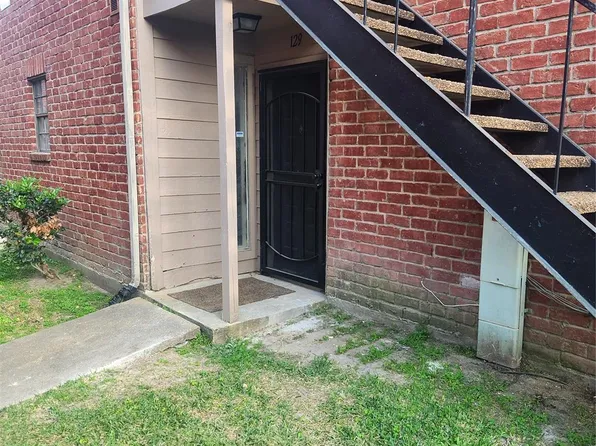 12500 Sandpiper Dr, Houston, TX