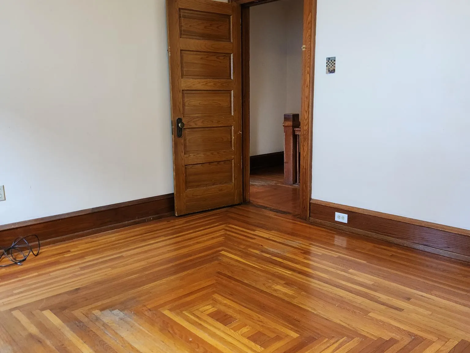 2 bed, 900 sqft, $985 — Photo 4