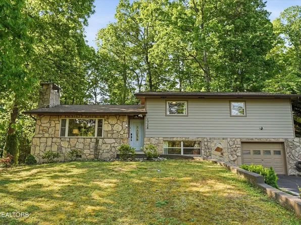 1728 Uppingham Dr, Knoxville, TN 37918