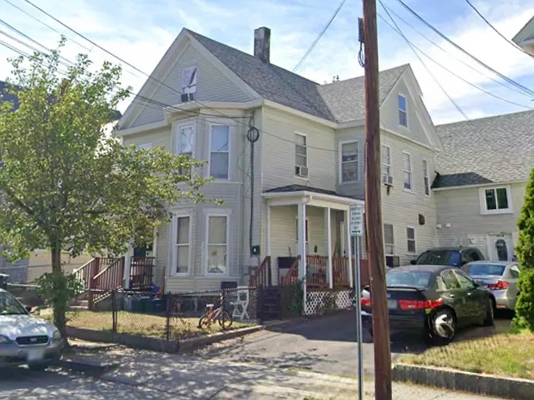 69 Kinsley St #1-D — Photo 9