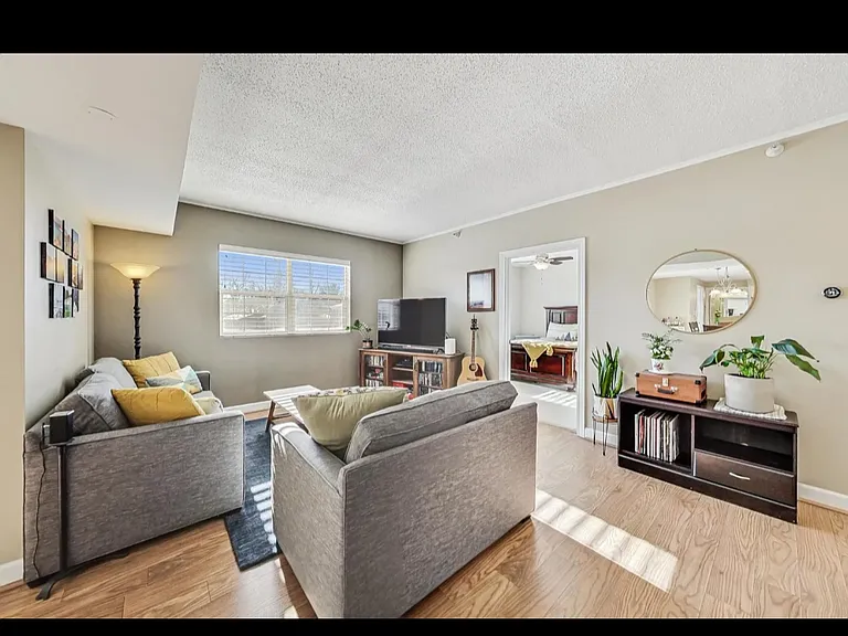 245 Burlington Ave #209 — Photo 4