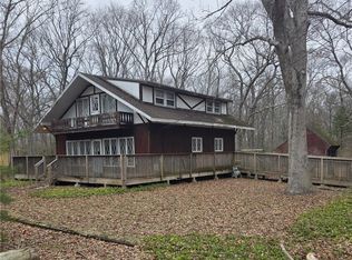 324 Byron Randall Rd, Scituate, RI 02857