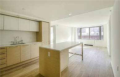 Rented by (Legacy) Elegran