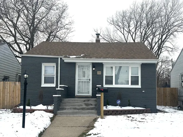 556 Gerry St, Gary, IN 46406
