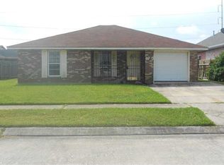 8710 Scottsdale Dr, New Orleans, LA 70127