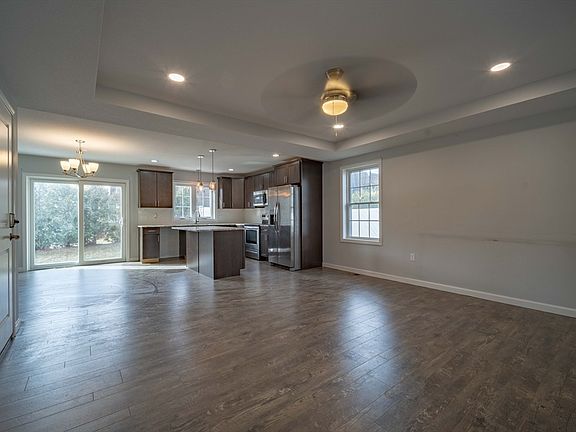 3rd image of 110 Lockhouse Rd #I