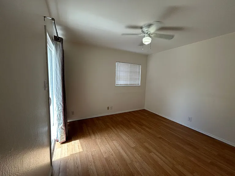 1430 Linwood Dr — Photo 19