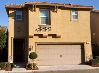1523 N Strada Way, Clovis, CA 93619