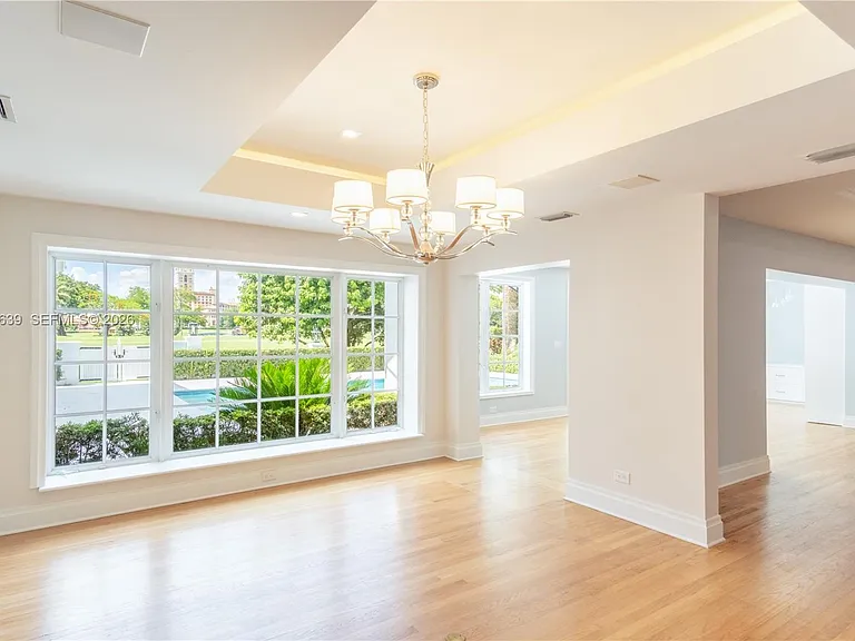 1257 Mariola Ct — Photo 15