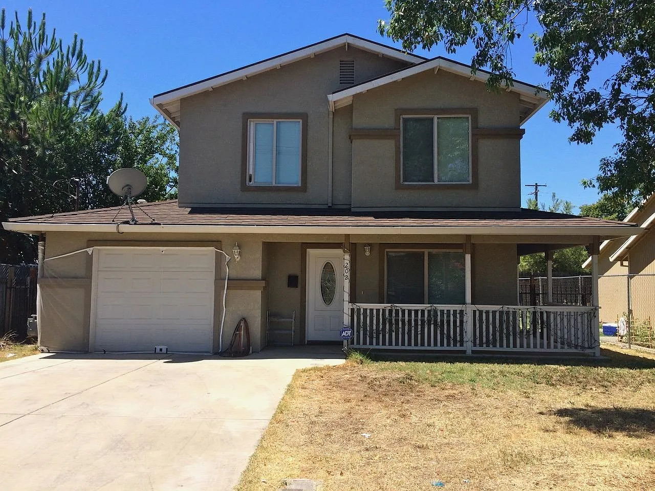 202 De Witt Ct photo 1