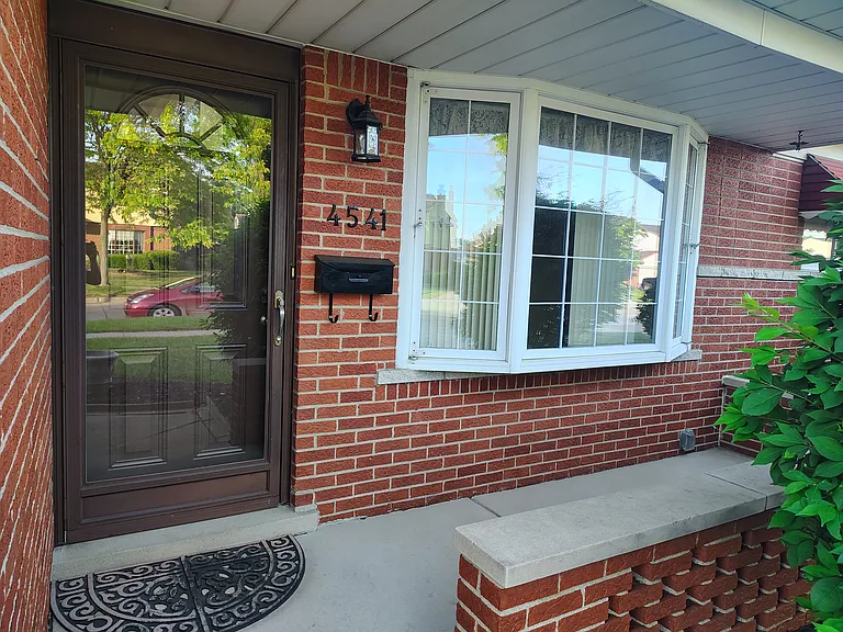 4541 Marlow Dr — Photo 5