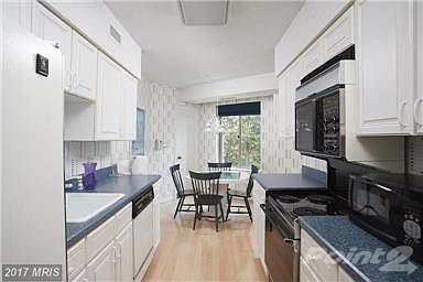 4th image of 5802 Nicholson Ln APT 807