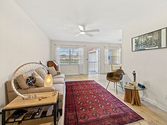 5th image of 85 Crooked Tree Ln APT 203